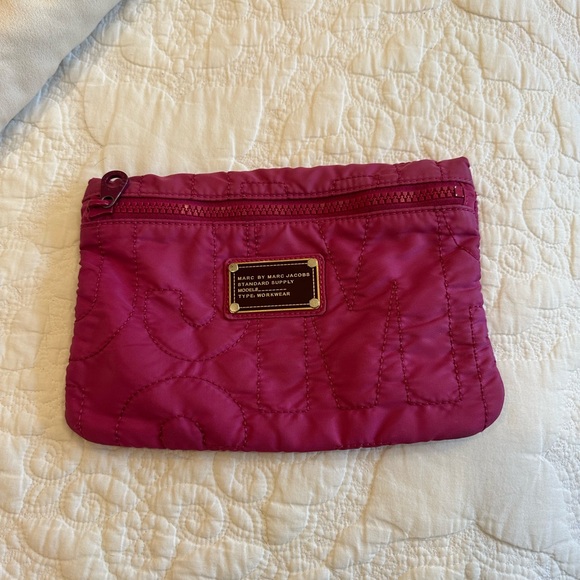 Marc Jacobs Handbags - Marc Jacobs Fuchsia Quilted Cosmetic Bag
